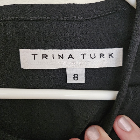 Trina Turk Floramaria Hi-Low Crepe Shift Dress - Picture 5 of 10